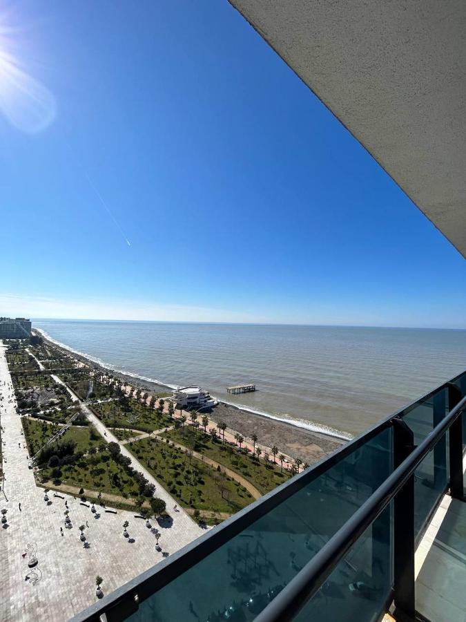 Студия С Потрясающим Видом На Море В Orbi Beach Tower Batoemi Buitenkant foto