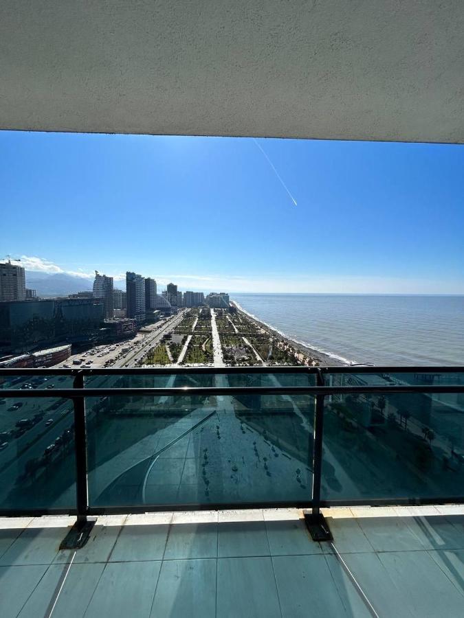 Студия С Потрясающим Видом На Море В Orbi Beach Tower Batoemi Buitenkant foto